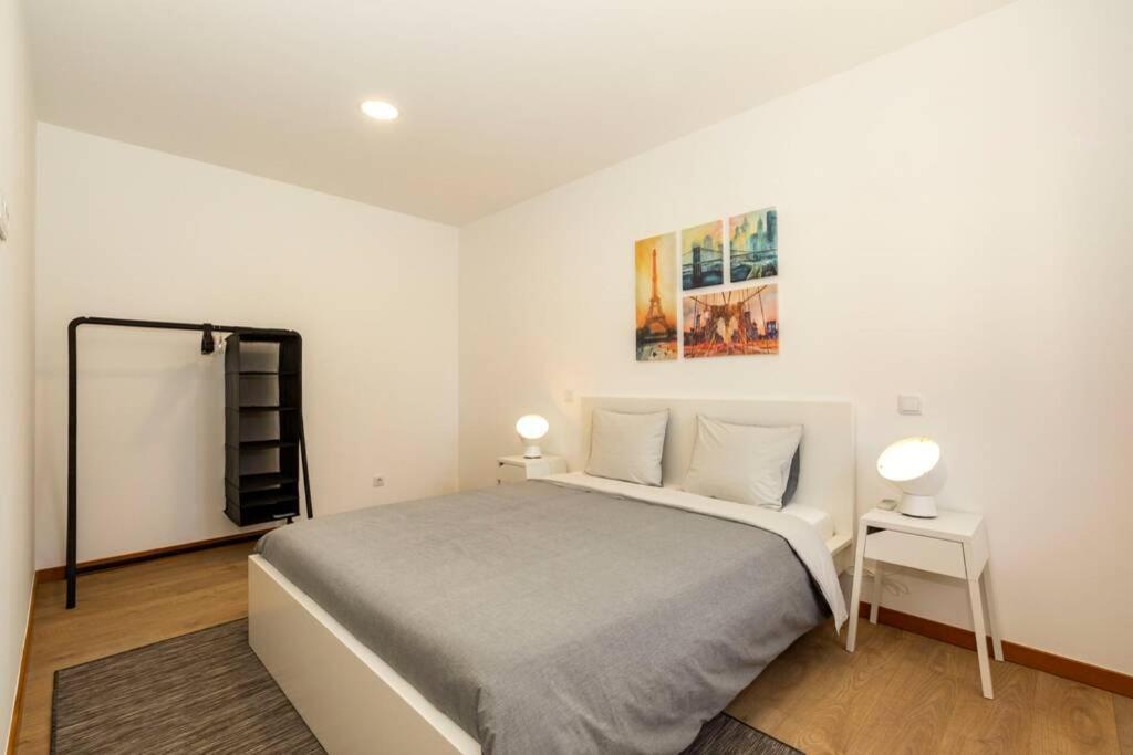 Eiffel Porto Apartment ภายนอก รูปภาพ